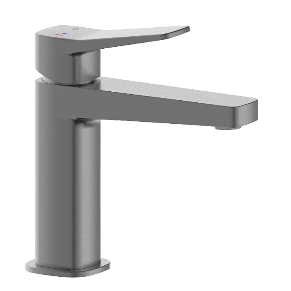 Malaga Standing Washbasin Mixer + Click Clack Drain