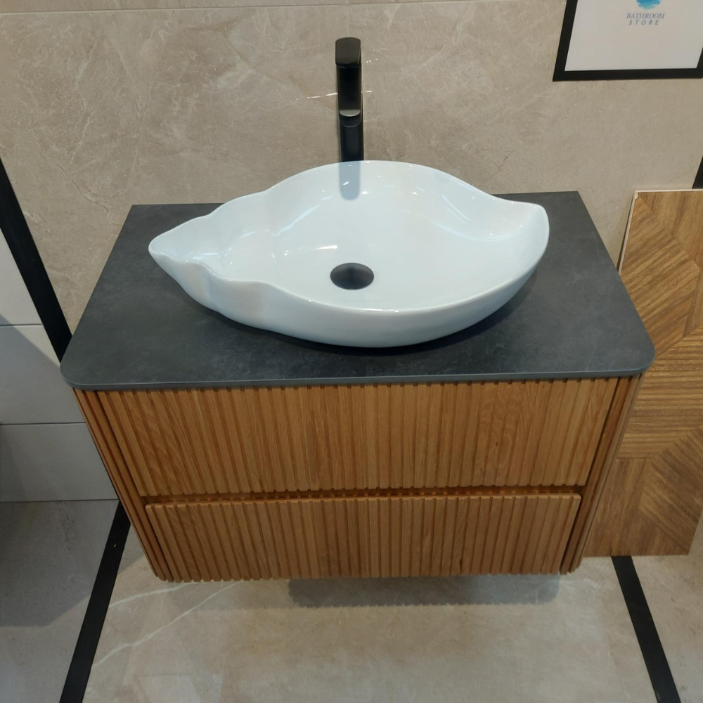Ex Display Pearl Countertop Washbasin - White