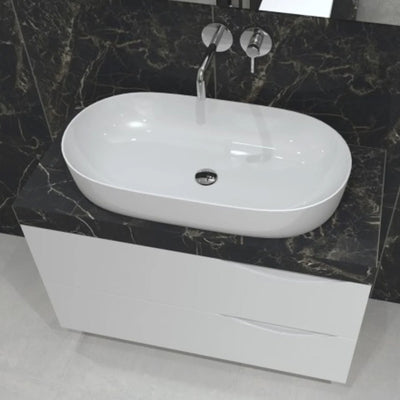 Verso White Grande Countertop Washbasin in Bathroom